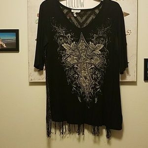 Quarter Sleeve Rhinestone Cross Top